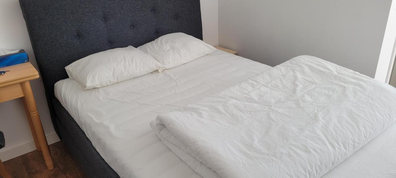 Comfy Room Near Metro ลิสบอน ภายนอก รูปภาพ